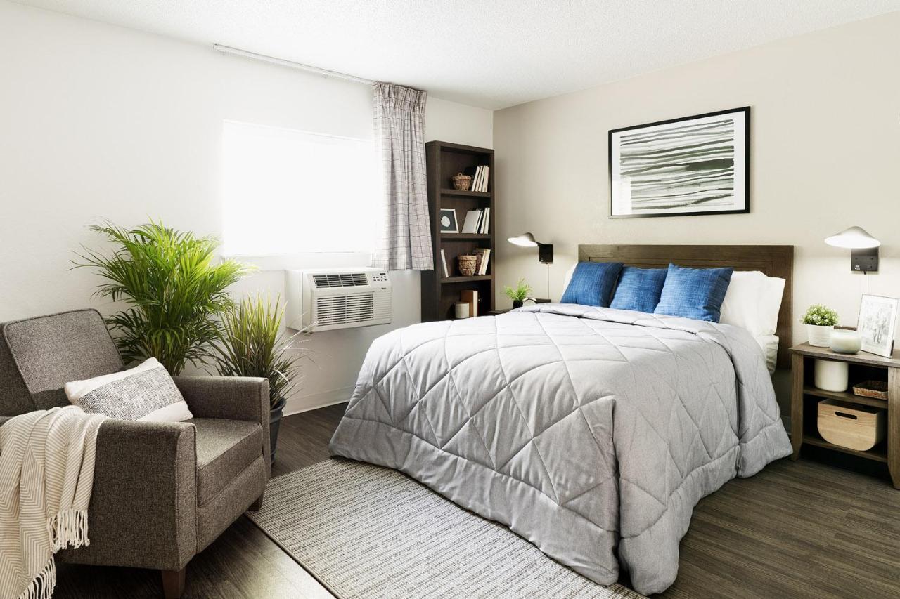 Intown Suites Extended Stay Chicago Il - Oakbrook Villa Park Buitenkant foto