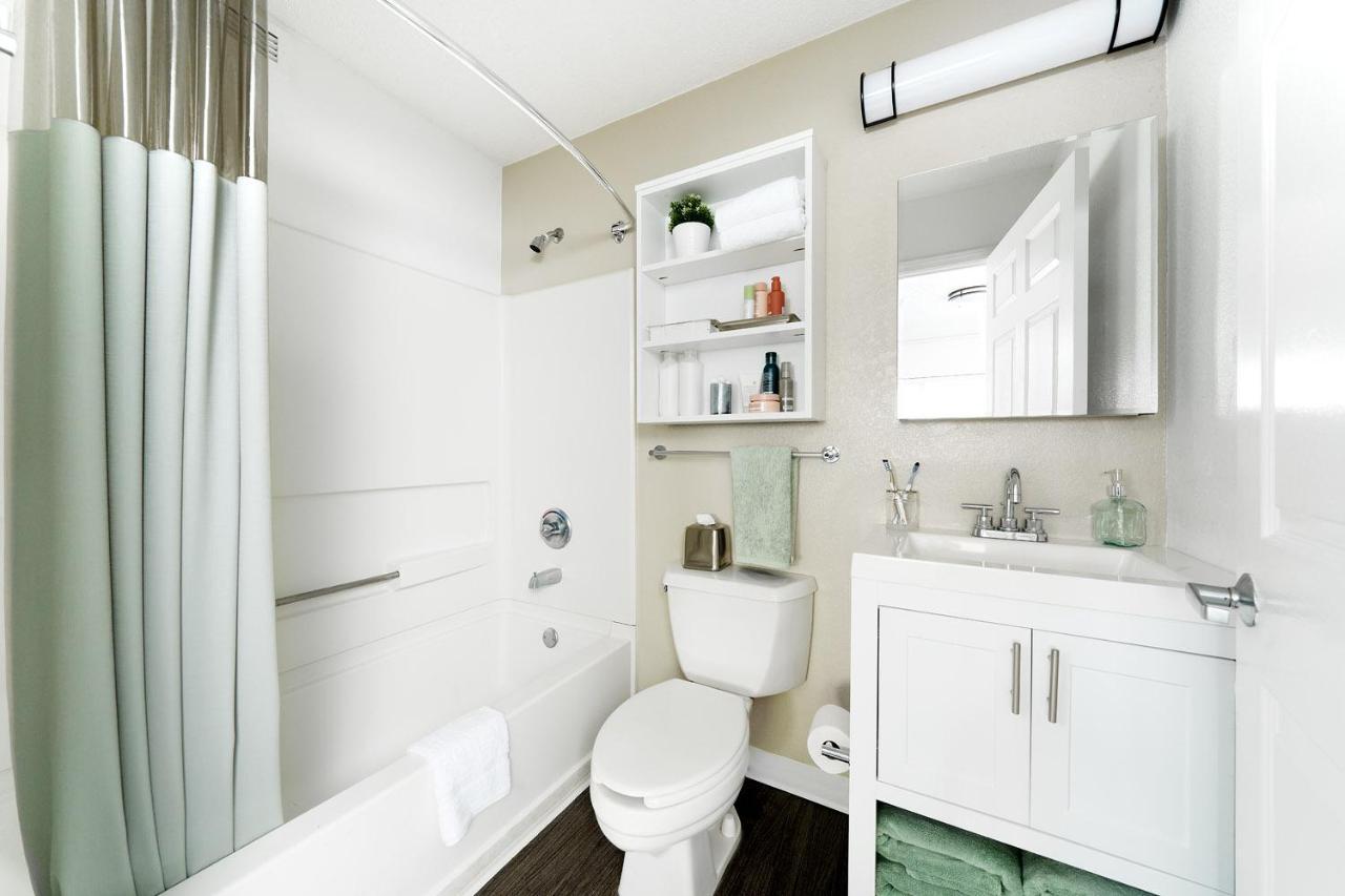 Intown Suites Extended Stay Chicago Il - Oakbrook Villa Park Buitenkant foto