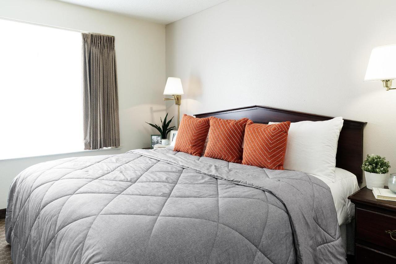 Intown Suites Extended Stay Chicago Il - Oakbrook Villa Park Buitenkant foto